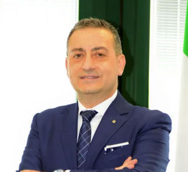 Dr. Roberto Nesci